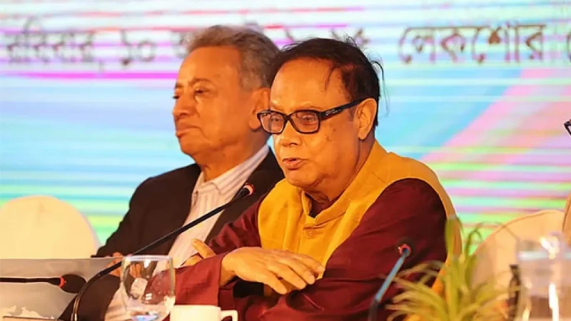 দেশের বর্তমান পরিস্থিতিতে বিনিয়োগের প্রত্যাশা কাল্পনিক: গভর্নর