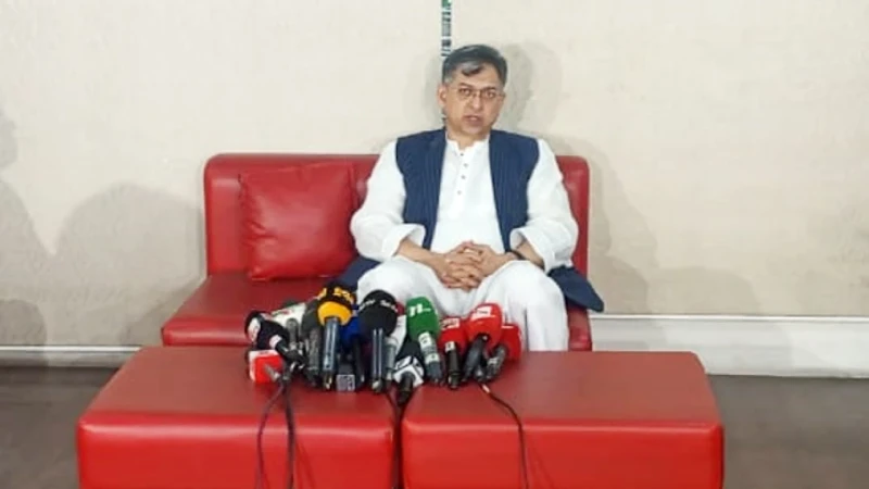 বললেন সালাহউদ্দিন আহমদ  নির্বাহী আদেশে রাজনৈতিক দল নিষিদ্ধ চায় না বিএনপি