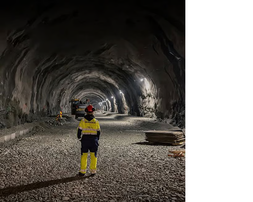 সাগরের ৪০০ মিটার গভীরে টানেল নির্মাণ করছে নরওয়ে