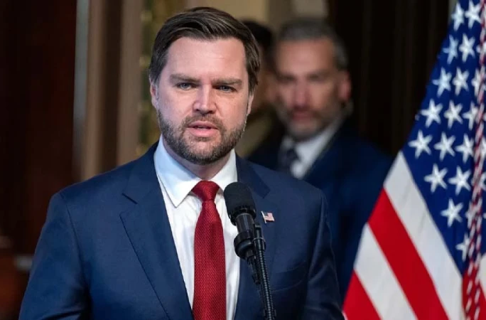 ইরানে দীর্ঘমেয়াদী যুদ্ধে জড়াবে না যুক্তরাষ্ট্র: জেডি ভ্যান্স