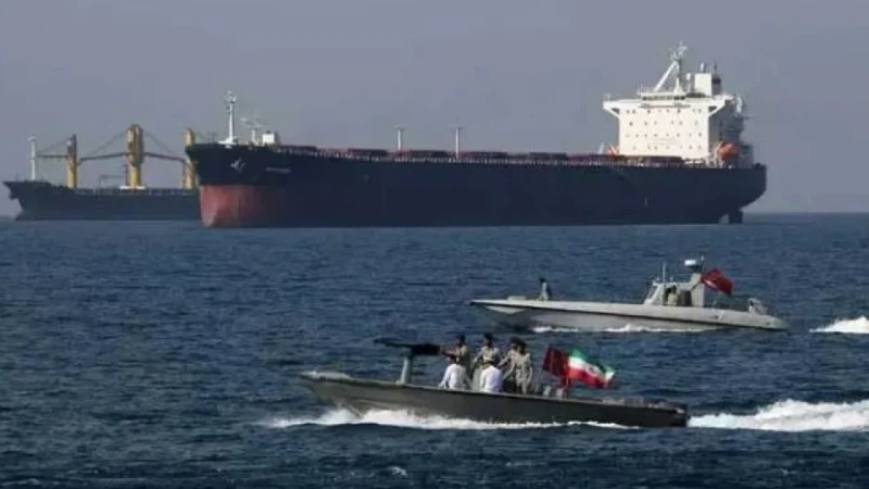 লেবাননে ইসরায়েলি হামলার পর হরমুজ প্রণালি ফের বন্ধ